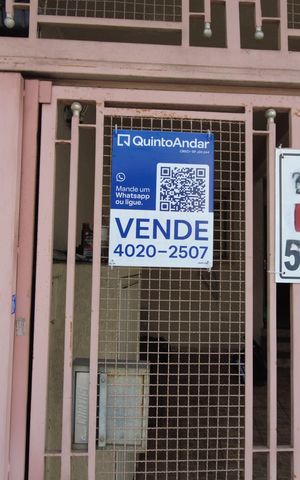 Casa à venda com 134m², 3 quartos e 1 vagaPlaquinha