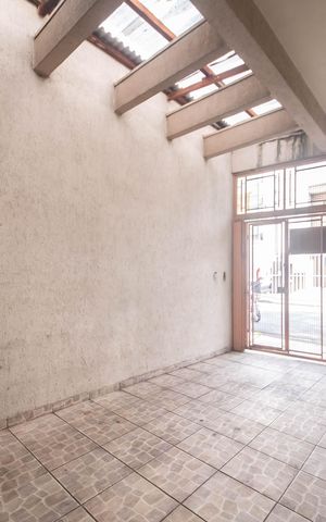 Casa à venda com 134m², 3 quartos e 1 vagaGaragem