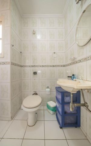 Casa à venda com 134m², 3 quartos e 1 vagaBanheiro Social