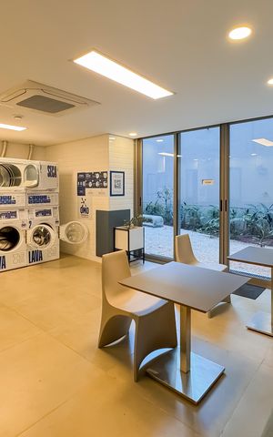 Studio para alugar com 28m², 1 quarto e sem vaga Studio para alugar com 28m², 1 quarto e sem vagaÁrea comum - Lavanderia