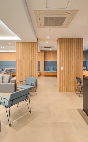 Studio para alugar com 28m², 1 quarto e sem vaga Studio para alugar com 28m², 1 quarto e sem vagaÁrea comum - Salão de Festas