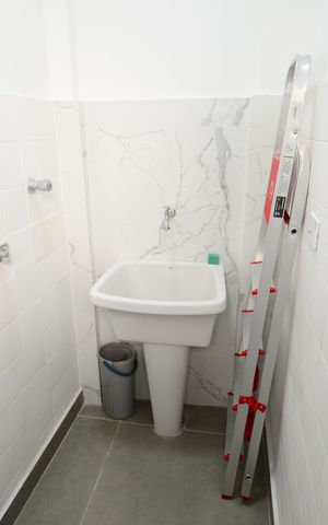 Apartamento à venda com 85m², 2 quartos e 1 vagaÁrea de Serviço