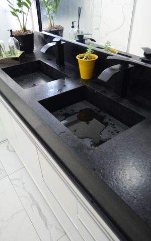 Apartamento à venda com 85m², 2 quartos e 1 vagaBanheiro