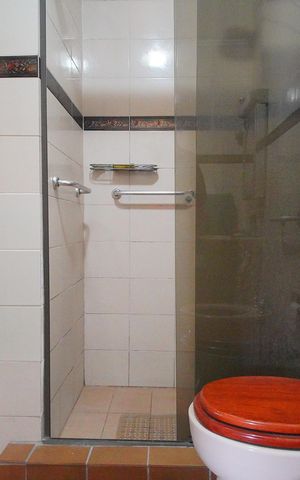 Apartamento à venda com 100m², 4 quartos e 1 vagaBanheiro da Suíte