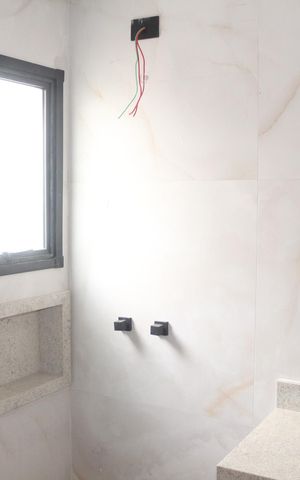 Casa à venda com 205m², 3 quartos e 4 vagasBanheiro da Suíte 2