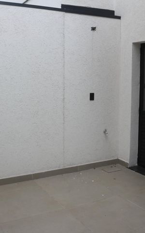 Casa à venda com 205m², 3 quartos e 4 vagasQuintal