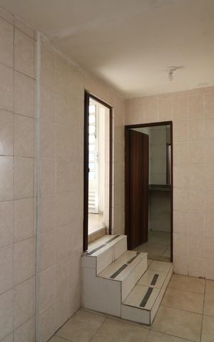 Casa à venda com 250m², 7 quartos e 1 vagaÁrea de Serviço Casa 1