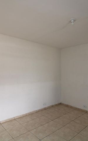 Casa à venda com 250m², 7 quartos e 1 vagaSala Casa 1 