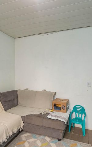 Casa à venda com 136m², 4 quartos e 1 vagaSala
