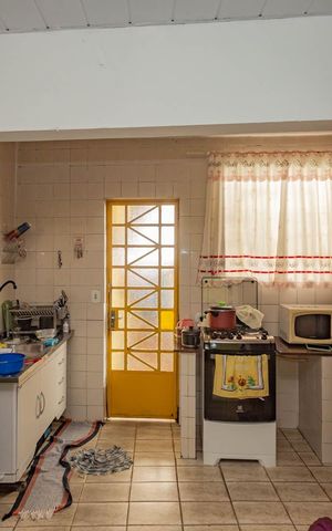 Casa à venda com 136m², 4 quartos e 1 vagaCozinha