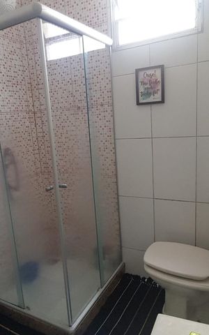 Casa de condomínio à venda com 170m², 5 quartos e 1 vagaBanheiro 1