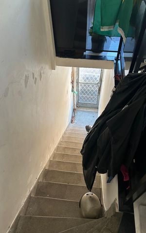Casa de condomínio à venda com 170m², 5 quartos e 1 vagaEntrada