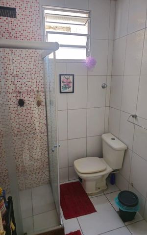 Casa de condomínio à venda com 170m², 5 quartos e 1 vagaBanheiro 1