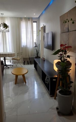 Casa de condomínio à venda com 170m², 5 quartos e 1 vagaSala