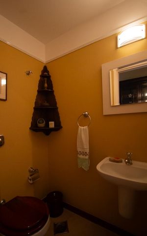 Apartamento à venda com 178m², 4 quartos e 1 vaga Apartamento à venda com 178m², 4 quartos e 1 vagaLavabo