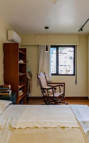 Apartamento à venda com 178m², 4 quartos e 1 vaga Apartamento à venda com 178m², 4 quartos e 1 vagaSuíte
