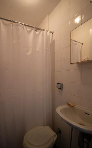 Apartamento à venda com 178m², 4 quartos e 1 vaga Apartamento à venda com 178m², 4 quartos e 1 vagaBanheiro de serviço