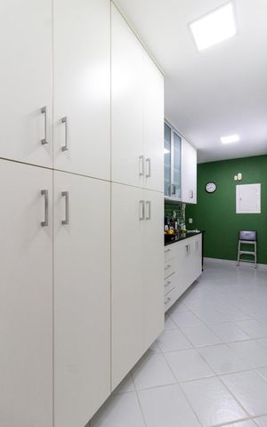 Apartamento à venda com 178m², 4 quartos e 1 vaga Apartamento à venda com 178m², 4 quartos e 1 vagaCozinha