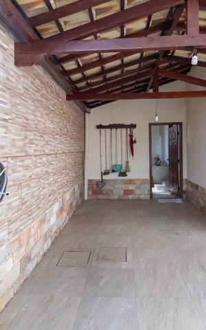 Casa à venda com 208m², 4 quartos e 2 vagas Casa à venda com 208m², 4 quartos e 2 vagasGaragem