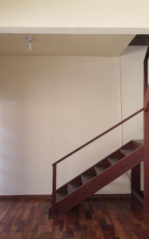 Casa para alugar com 103m², 2 quartos e 2 vagasSala