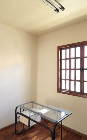 Casa para alugar com 103m², 2 quartos e 2 vagasQuarto 1