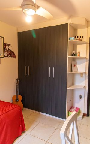 Casa de condomínio à venda com 400m², 5 quartos e 2 vagas Casa de condomínio à venda com 400m², 5 quartos e 2 vagasQuarto 2