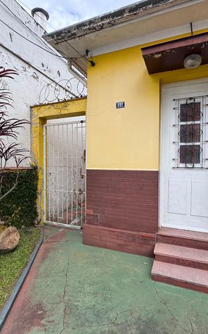 Casa à venda com 71m², 2 quartos e sem vaga