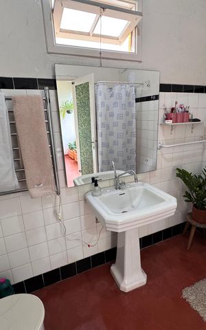 Casa à venda com 71m², 2 quartos e sem vaga