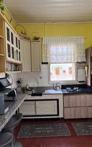 Casa à venda com 71m², 2 quartos e sem vaga