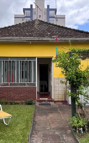Casa à venda com 71m², 2 quartos e sem vaga