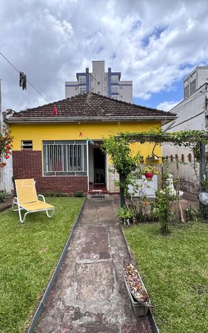 Casa à venda com 71m², 2 quartos e sem vaga