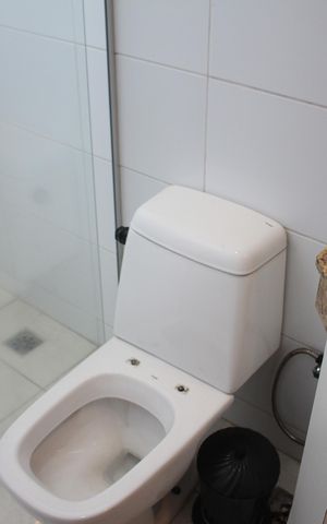 Apartamento à venda com 204m², 4 quartos e 3 vagasBanheiro da Suíte 1