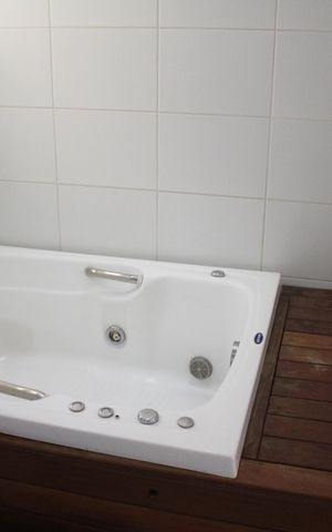 Apartamento à venda com 204m², 4 quartos e 3 vagasBanheiro da Suíte 2