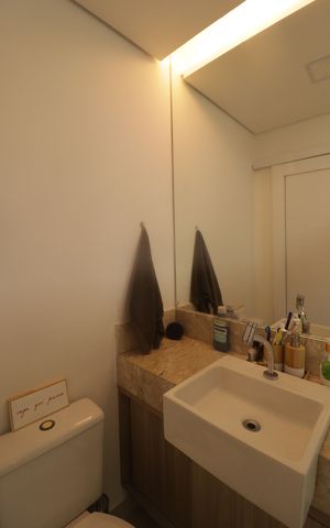 Casa de condomínio à venda com 78m², 2 quartos e 2 vagas Casa de condomínio à venda com 78m², 2 quartos e 2 vagasBanheiro/Suite