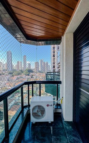 Apartamento à venda com 220m², 3 quartos e 3 vagasVaranda da Suíte 3
