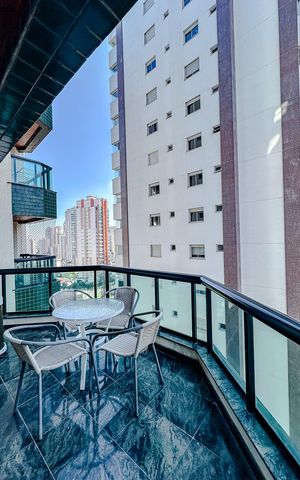Apartamento à venda com 220m², 3 quartos e 3 vagasVaranda da Sala