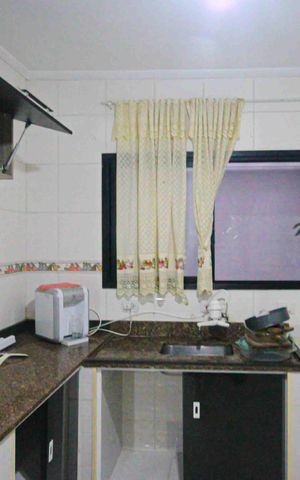 Casa de condomínio à venda com 108m², 2 quartos e 2 vagas Casa de condomínio à venda com 108m², 2 quartos e 2 vagasCozinha