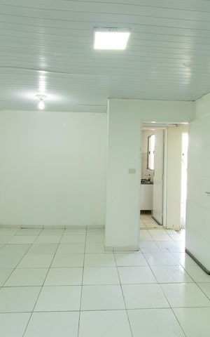 Studio para alugar com 32m², 1 quarto e sem vaga Studio para alugar com 32m², 1 quarto e sem vagaQuarto