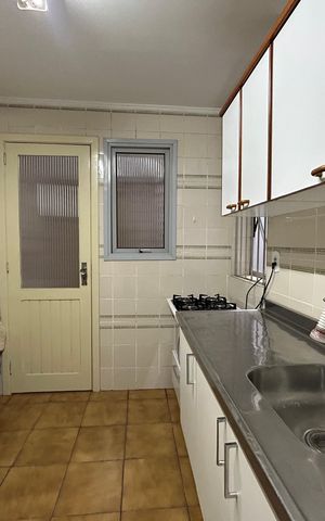 Apartamento à venda com 65m², 2 quartos e sem vaga Apartamento à venda com 65m², 2 quartos e sem vagaCozinha