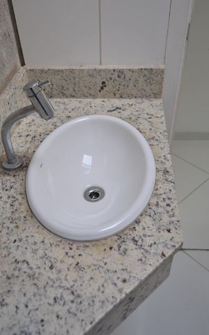 Casa à venda com 108m², 2 quartos e 1 vagaBanheiro Social