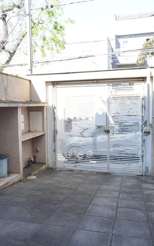 Casa à venda com 108m², 2 quartos e 1 vagaÁrea Externa