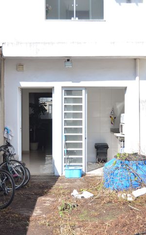 Casa à venda com 108m², 2 quartos e 1 vagaVista