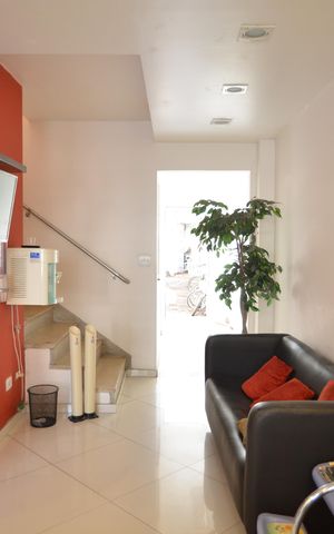 Casa à venda com 108m², 2 quartos e 1 vagaSala