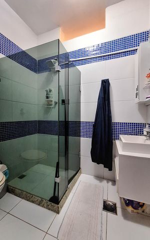 Casa à venda com 396m², 2 quartos e 2 vagas Casa à venda com 396m², 2 quartos e 2 vagasBanheiro Social