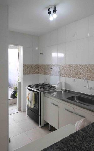 Casa à venda com 180m², 2 quartos e 2 vagasCozinha