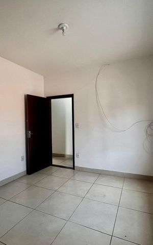 Casa à venda com 153m², 3 quartos e 2 vagas Casa à venda com 153m², 3 quartos e 2 vagasSuíte