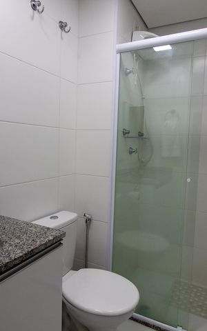 Apartamento à venda com 27m², 1 quarto e 1 vaga Apartamento à venda com 27m², 1 quarto e 1 vagaBanheiro Social