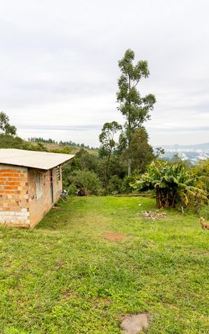 Casa à venda com 124m², 2 quartos e 3 vagas Casa à venda com 124m², 2 quartos e 3 vagasQuintal