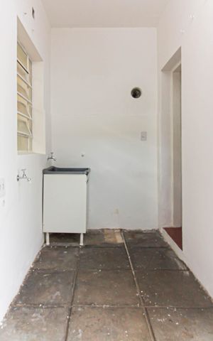 Casa à venda com 115m², 2 quartos e 1 vaga Casa à venda com 115m², 2 quartos e 1 vagaÁrea de serviço
