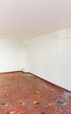 Casa à venda com 115m², 2 quartos e 1 vaga Casa à venda com 115m², 2 quartos e 1 vagaGaragem